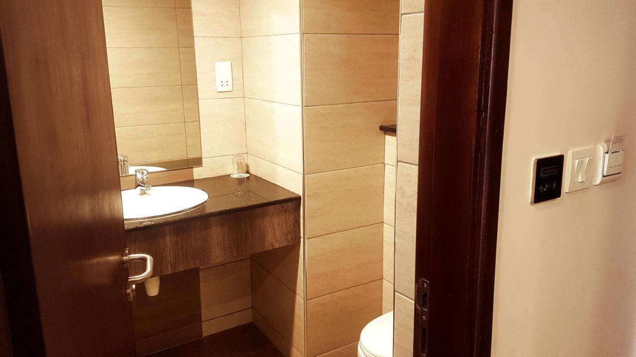 Merica Hotel Nakuru Ngoại thất bức ảnh